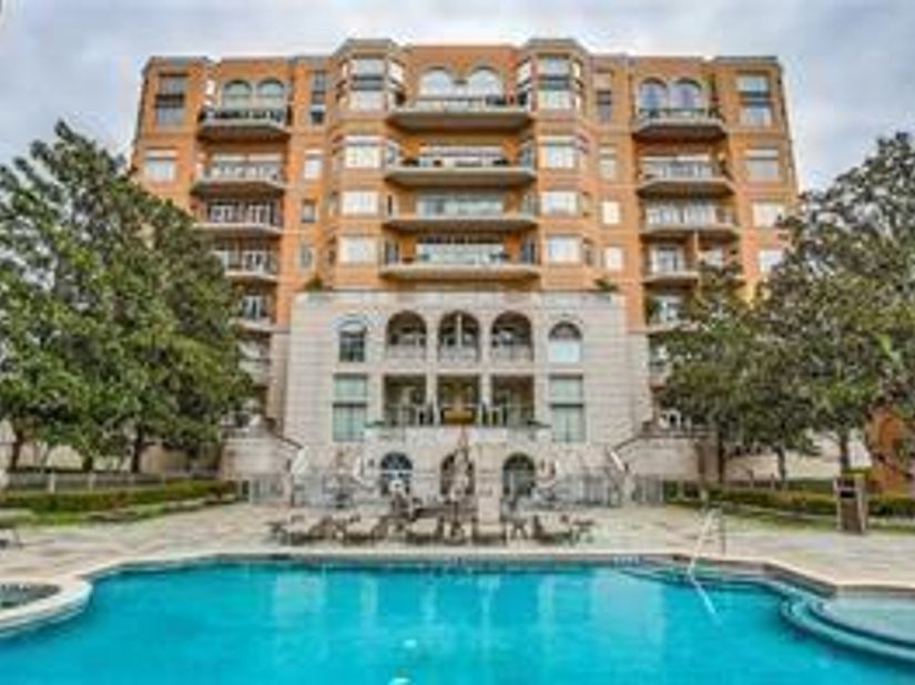 3535  Gillespie  , Dallas Texas 75219