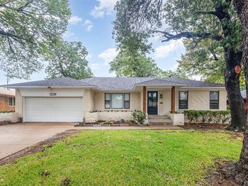 1539  Nokomis Avenue 