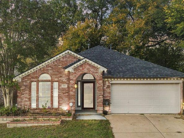5005  Bradley Lane , Arlington Texas 76017