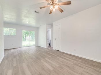 525  Moonlight Drive 