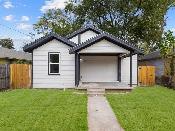 3712  Ruskin Street , Dallas Texas 75215