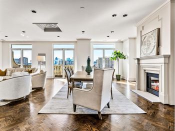 3505  Turtle Creek Boulevard 