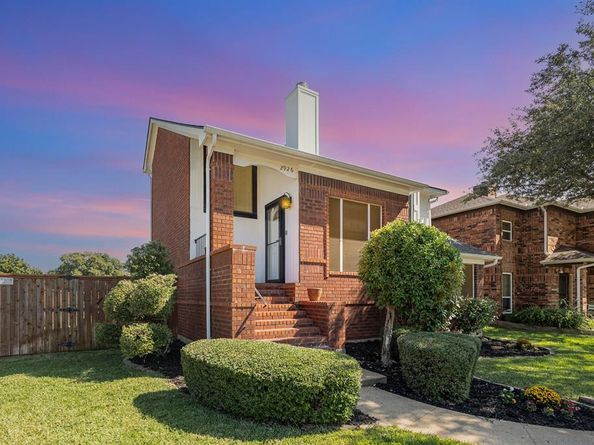 2926  Hunters Point Lane , Carrollton Texas 75007