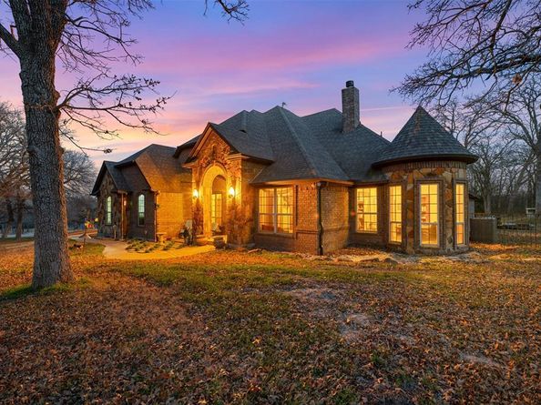 7401  Hilltop Drive , Fort Worth Texas 76108