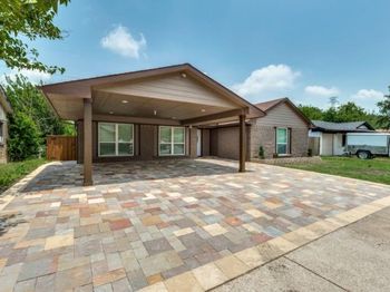 6524  Cinnamon Oaks Drive 