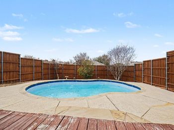 1622  Autumn Breeze Lane 