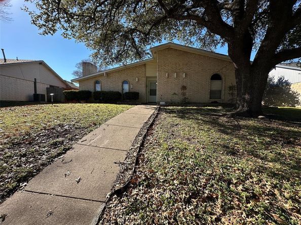 4601  Elm Ridge Lane , Garland Texas 75044