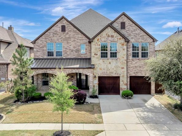 1120  Claire Street , Lantana Texas 76226