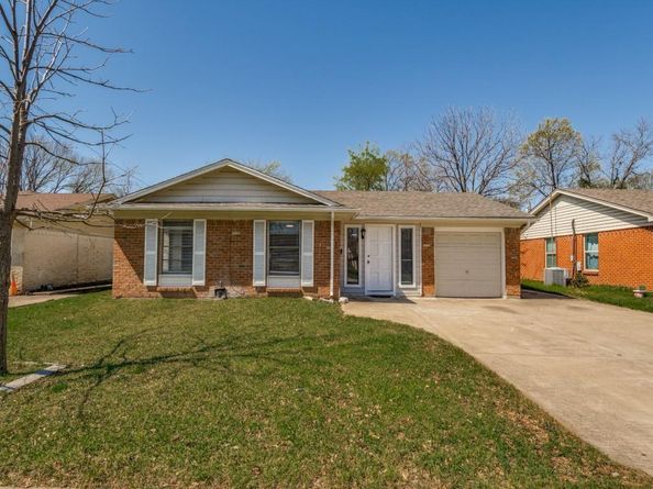 2905  Rilla Drive , Garland Texas 75041