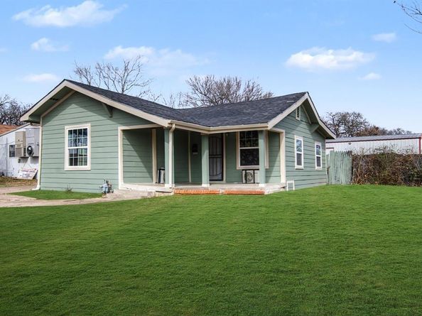4225  Avenue M  , Fort Worth Texas 76105