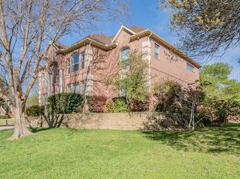 8925  Hunters Glen Trail 