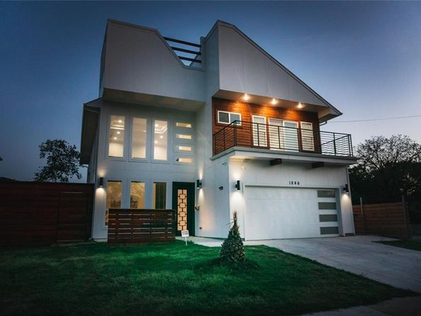 1846  Nomas Street , Dallas Texas 75212