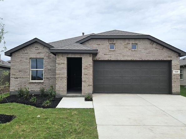 529  AMBER FIELDS Drive , Denton Texas 76259