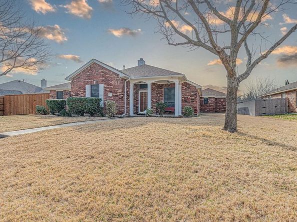 2812  Preston Creek , Mesquite Texas 75181