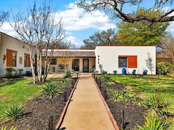 905  Lynhurst Lane , Denton Texas 76205