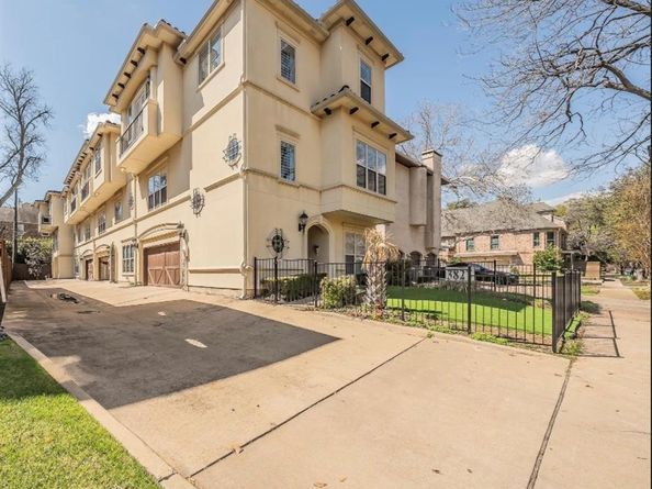3827  Holland Avenue  B, Dallas Texas 75219