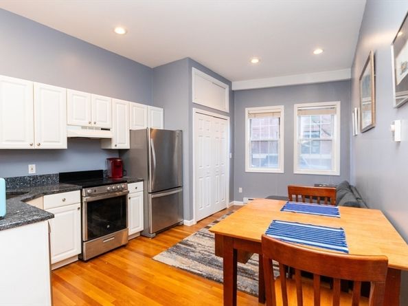 342-344 North Street 1A, Boston MA 02113