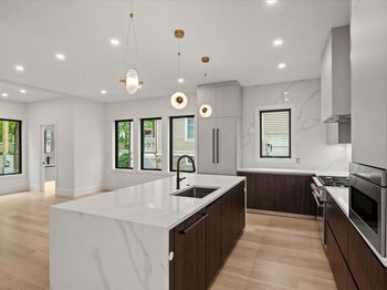 116 Thorndike Street