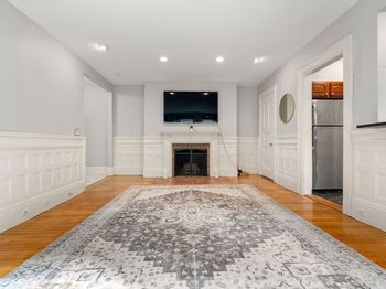 362 Commonwealth Ave.