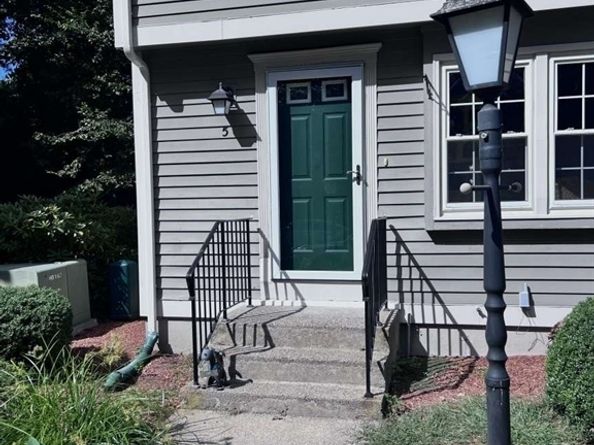 145 South St 5, Walpole MA 02081
