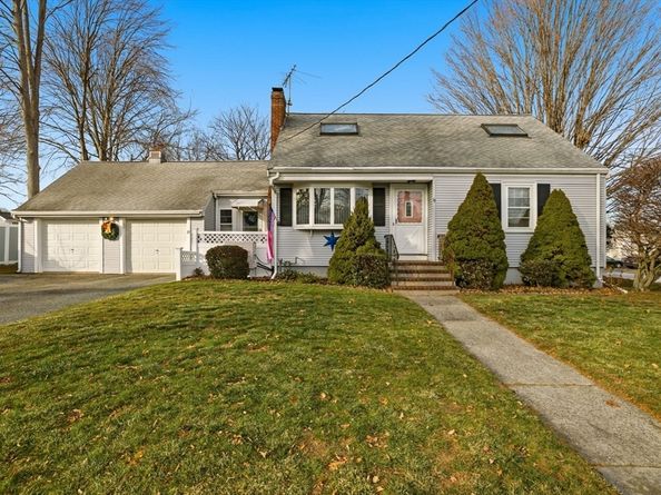 19 Jefferson Drive, Norwood MA 02062