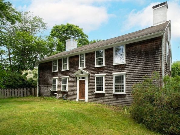 374 High St, Pembroke MA 02359