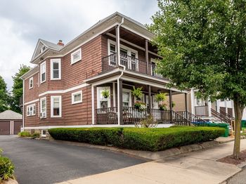 66 Almont St