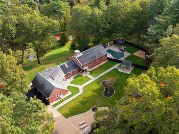105 Georgetown Rd