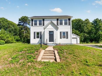 71 Great Neck Rd