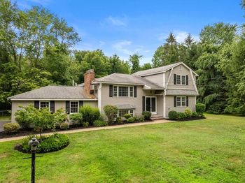 108 Greenwood Rd