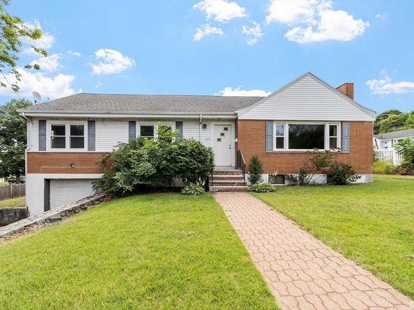 370 Albion St, Wakefield MA 01880