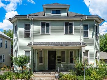 12 Douglas Ave