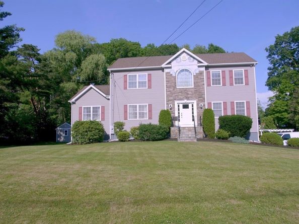 52 Phelps St, Marlborough MA 01752