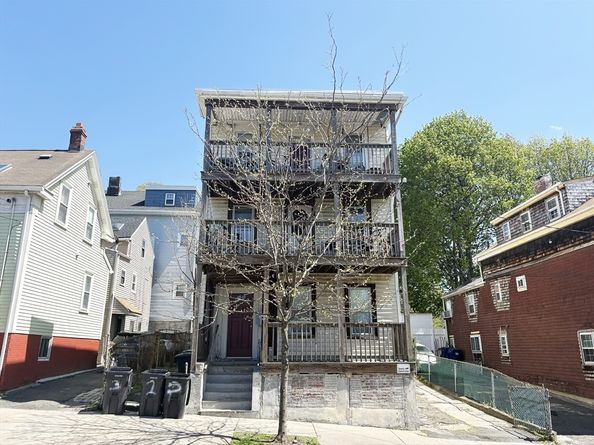 15 Shurtleff Street, Chelsea MA 02150