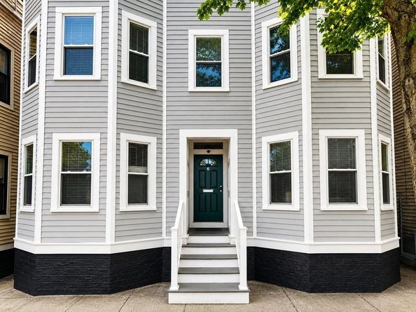 6 Bristol St 1, Cambridge MA 02141