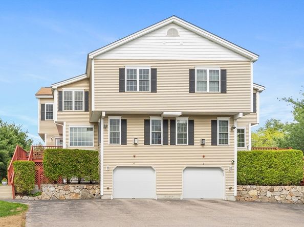 4 Paul Revere Path 4, Hopkinton MA 01748
