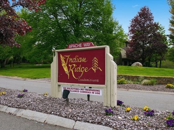 52 Apache Way 52, Tewksbury MA 01876