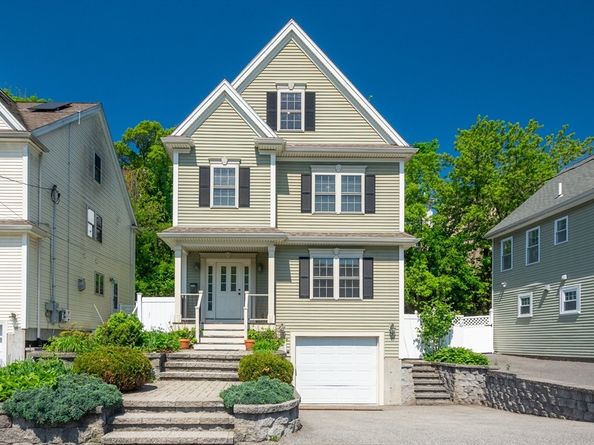 99 Princeton Ave, Waltham MA 02451