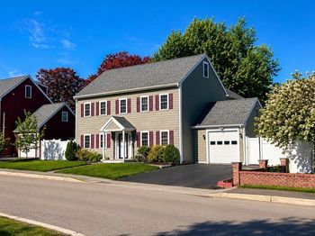 36 Woodside Avenue