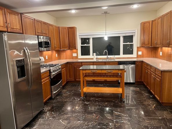 194 Auburn Street 2, Newton MA 02466
