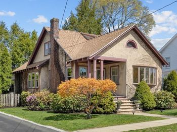 18 Glendale Ave