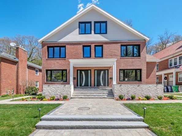 442 Lowell Ave, Newton MA 02460