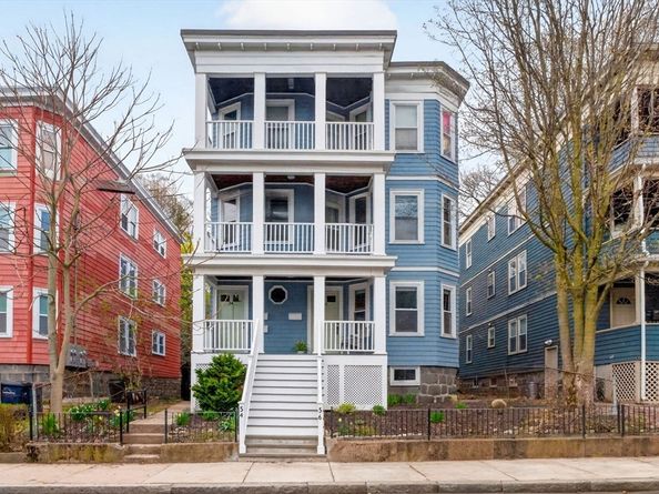 54-56 Forest Hills St 1, Boston MA 02130