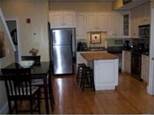 310 Court St 2, Plymouth MA 02360
