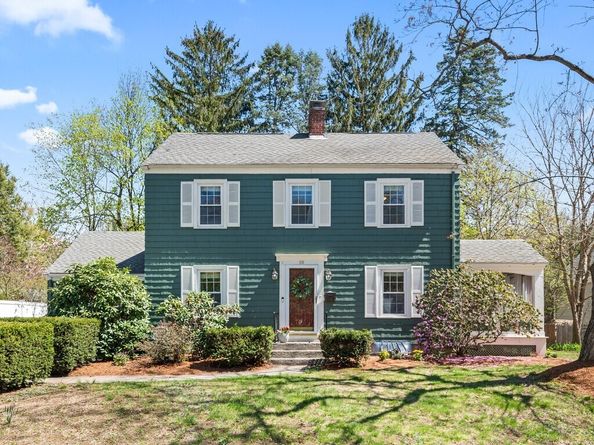 30 Kinnicutt Rd, Worcester MA 01602