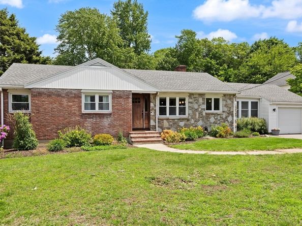 178 Webster St, Needham MA 02494