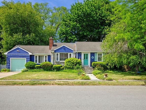 3 Countryside Lane, Marblehead MA 01945