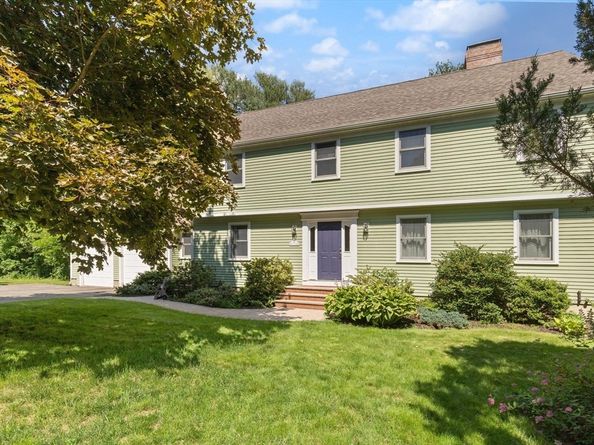 8 Riding Club Rd, Danvers MA 01923