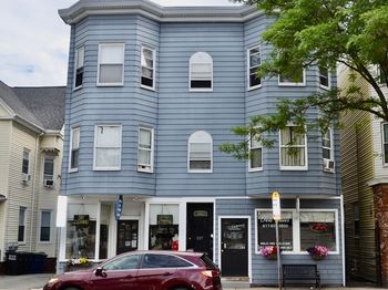 237 Highland Ave