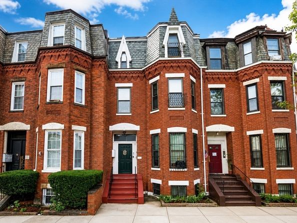 90 Blue Hill Ave, Boston MA 02119